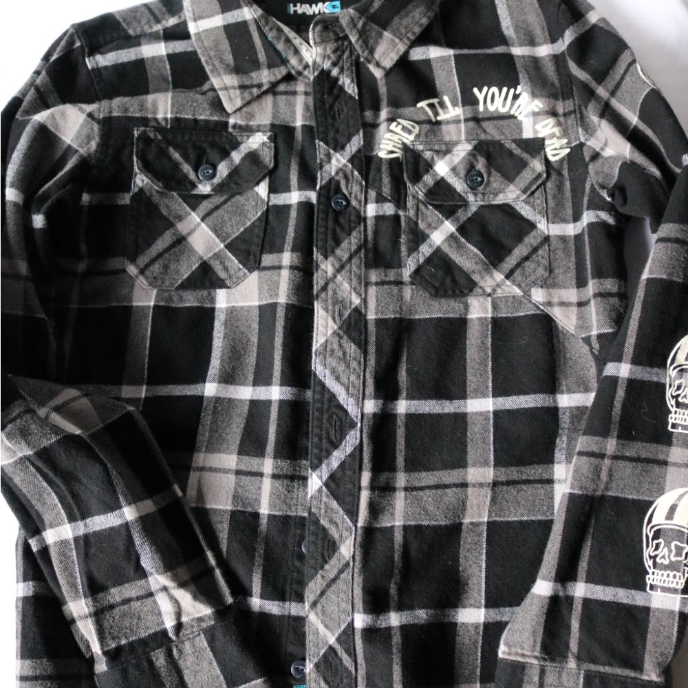 TONY HAWK Black and Gray Plaid Flannel Button-Up Skateboarding Shirt Boys Size L